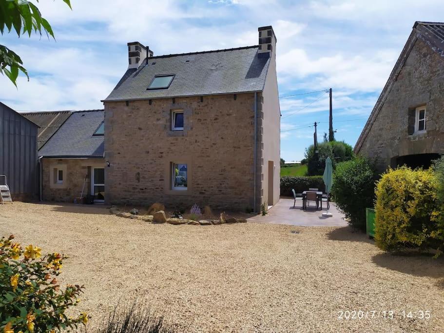 Villa Chez Denise Saint-Pol-de-Léon Exterior foto